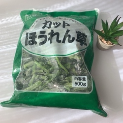 【業務スーパー】冷凍野菜ほうれん草はあく抜きの手間いらず！さっと使えて、レシピも活用大