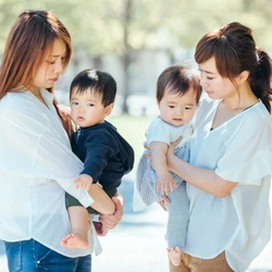 「落ち着きがない」「こだわりが強い」1歳～12歳までの子どもの発達に悩む保護者が「子どもの発達障害を疑った行動」