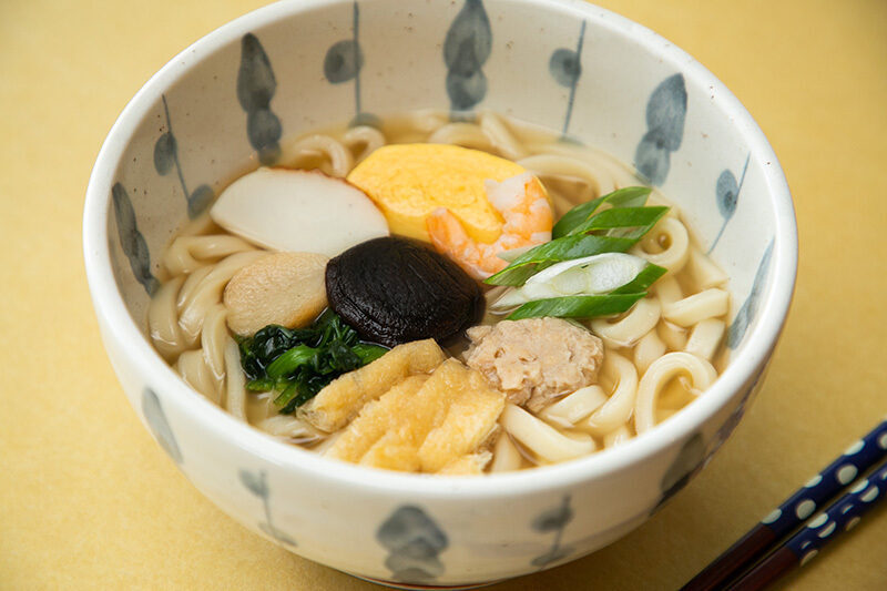 お水がいらない 鍋焼うどん ねぎトッピング